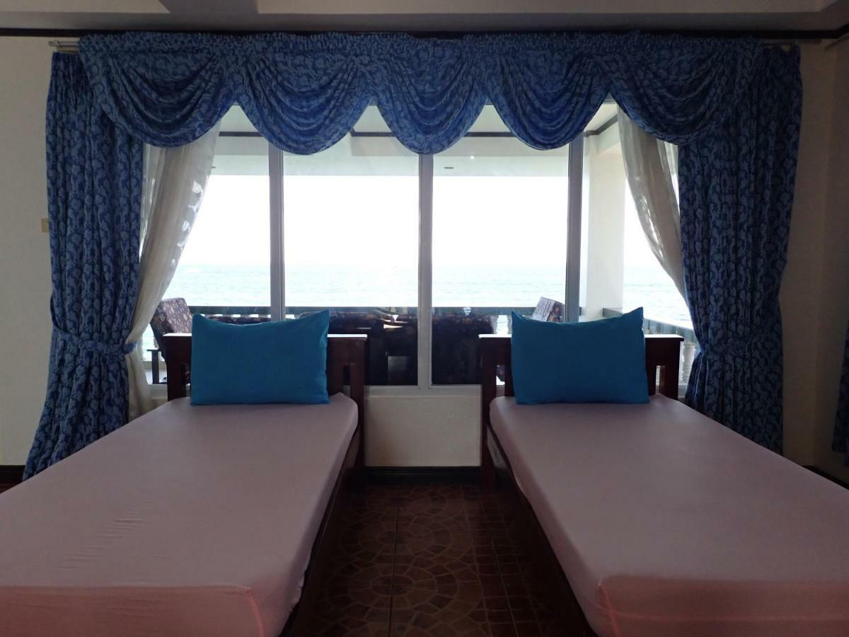 Nost Cottages Lapu-Lapu City Bagian luar foto