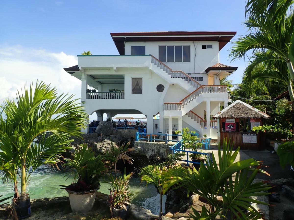 Nost Cottages Lapu-Lapu City Bagian luar foto